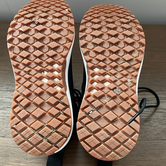 Vans UltraRange Exo High Top - Picture 11 of 11